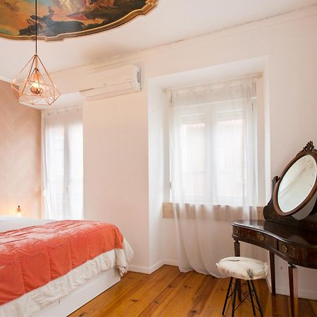 Principe Real Beautiful 3 Bedroom Flat Lisbon Luaran gambar