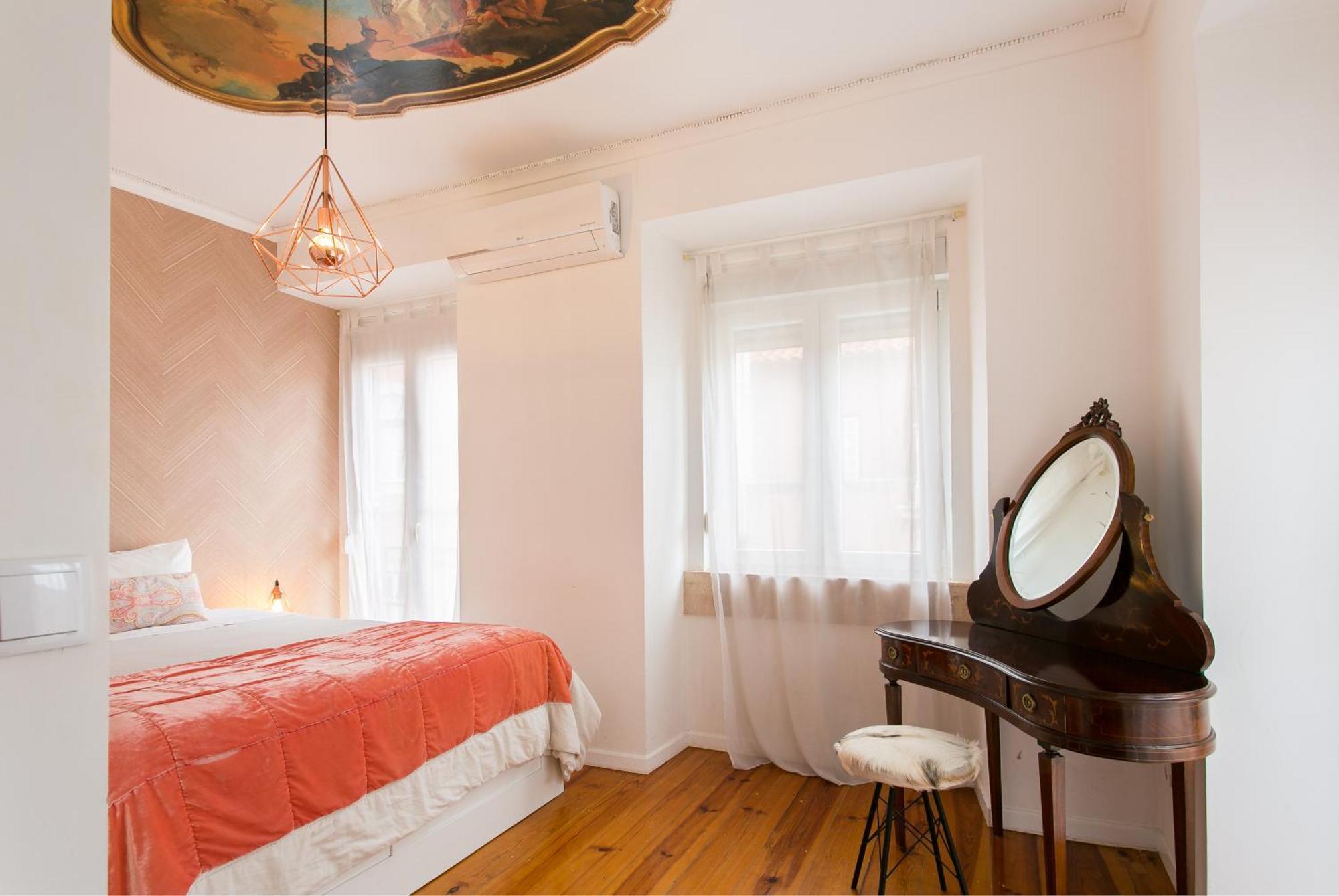 Principe Real Beautiful 3 Bedroom Flat Lisbon Luaran gambar
