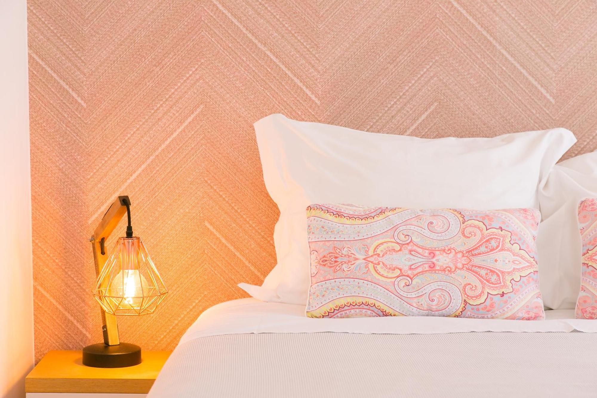 Principe Real Beautiful 3 Bedroom Flat Lisbon Luaran gambar