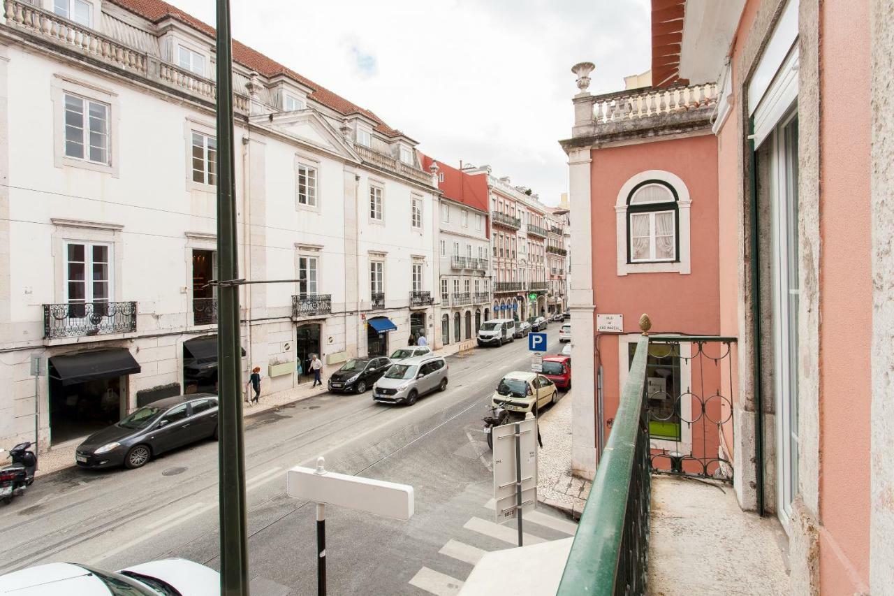 Principe Real Beautiful 3 Bedroom Flat Lisbon Luaran gambar
