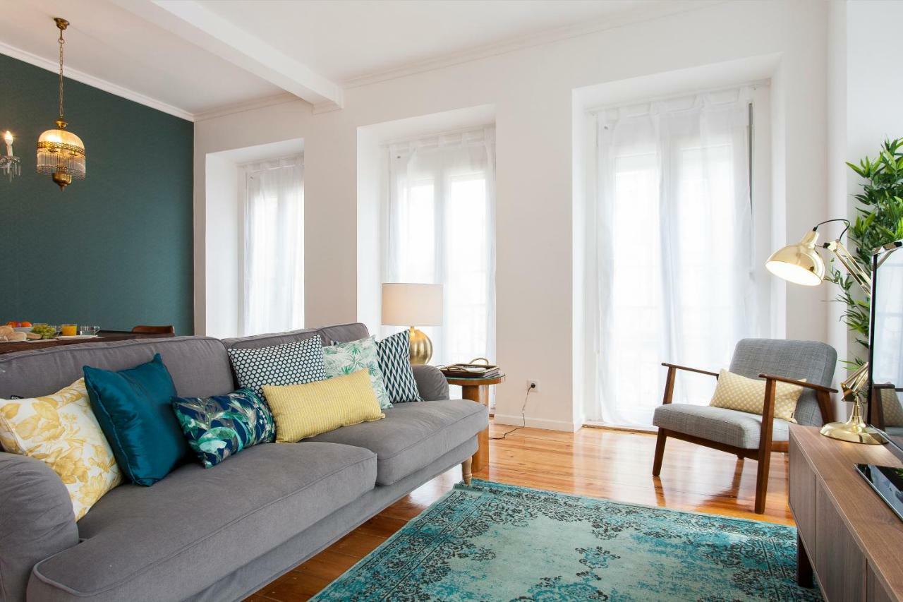Principe Real Beautiful 3 Bedroom Flat Lisbon Luaran gambar