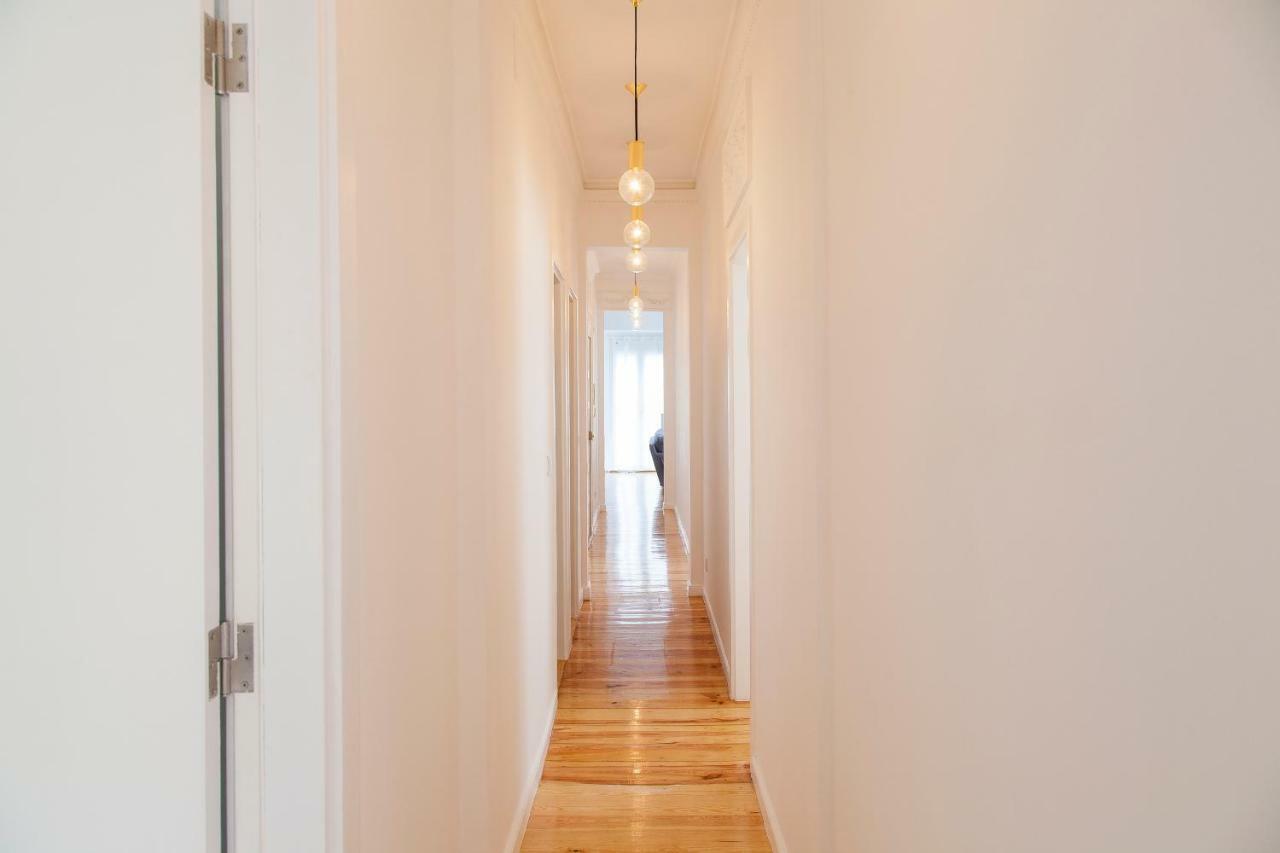 Principe Real Beautiful 3 Bedroom Flat Lisbon Luaran gambar