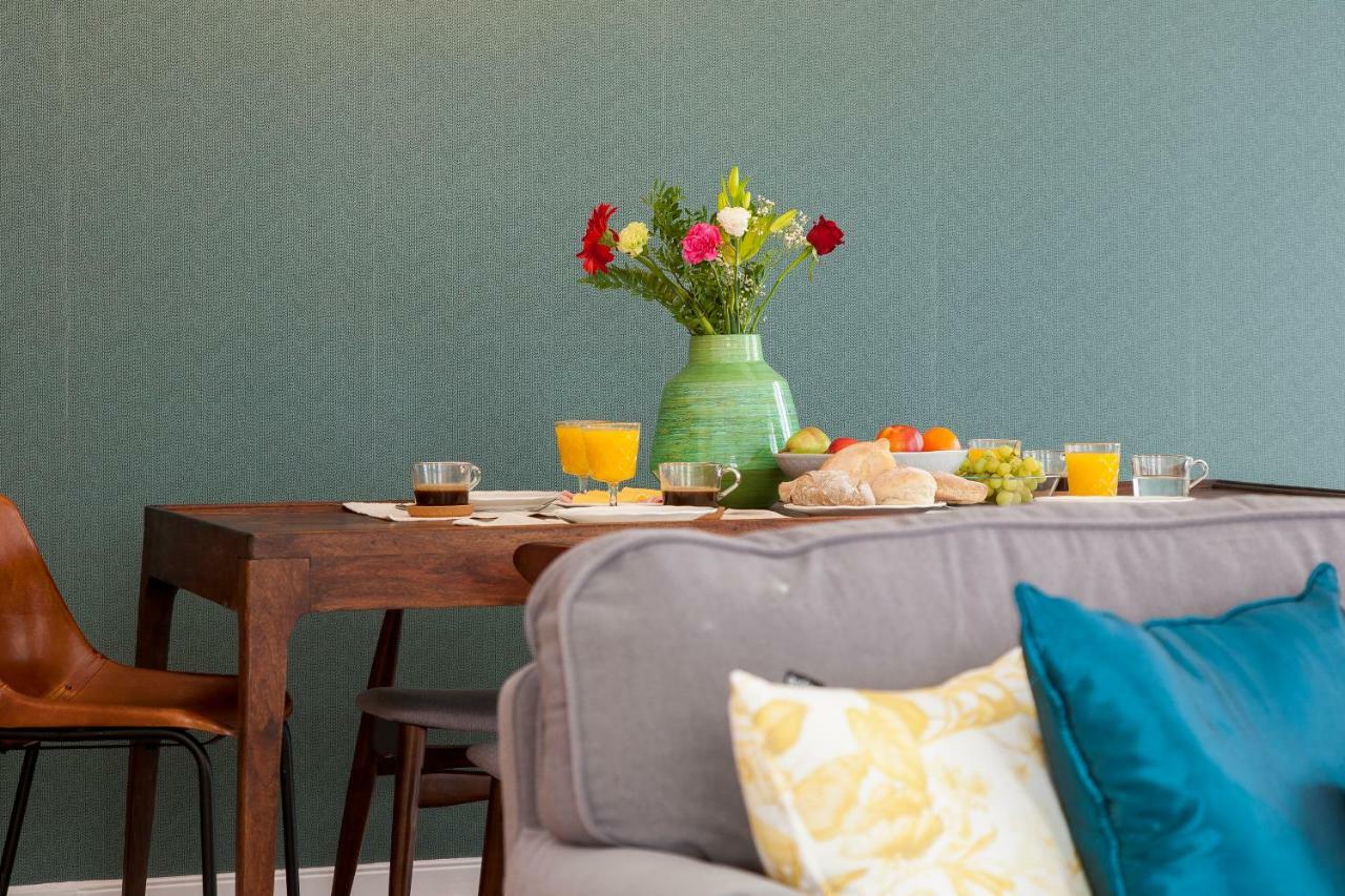 Principe Real Beautiful 3 Bedroom Flat Lisbon Luaran gambar
